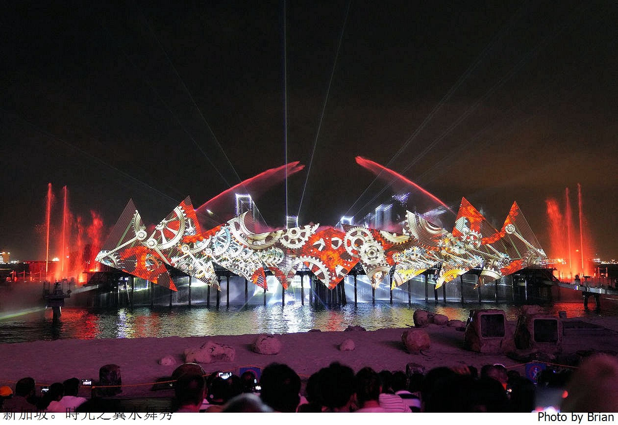 新加坡聖淘沙時光之翼燈光水舞秀。夜間精彩水舞秀演出時間、票價、參觀資訊