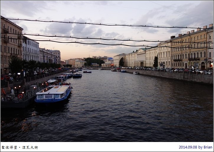 聖彼得堡涅瓦大街隨走。夢幻滴血教堂 @布萊恩:觀景窗看世界。美麗無限