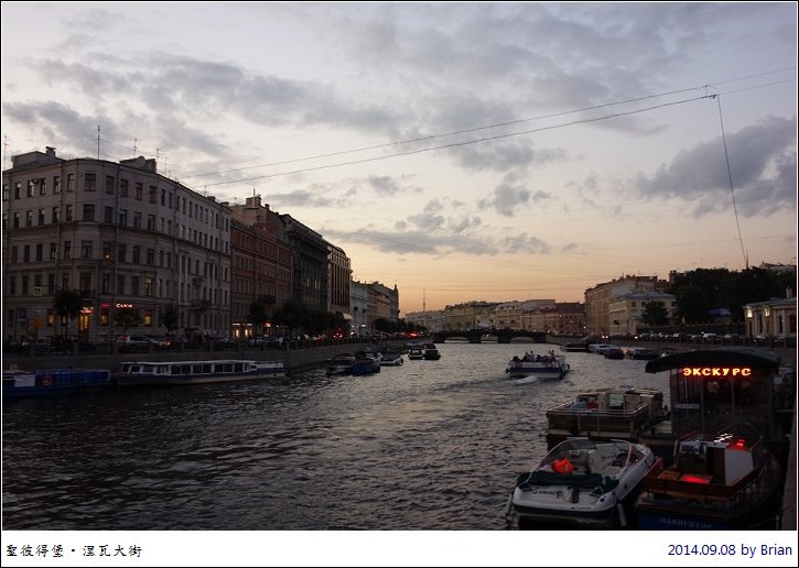聖彼得堡涅瓦大街隨走。夢幻滴血教堂 @布萊恩:觀景窗看世界。美麗無限