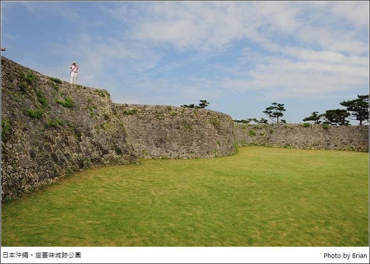 日本沖繩。座喜味城城跡公園 @布萊恩:觀景窗看世界。美麗無限