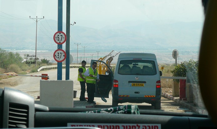 再會以色列。邊境亂照相被盤問 @布萊恩:觀景窗看世界。美麗無限